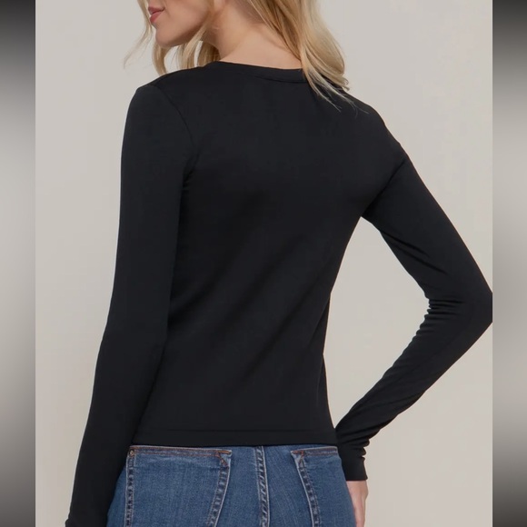 LONG SLEEVE CREW NECK INNER FUR SEAMLESS TOP - Picture 3 of 4